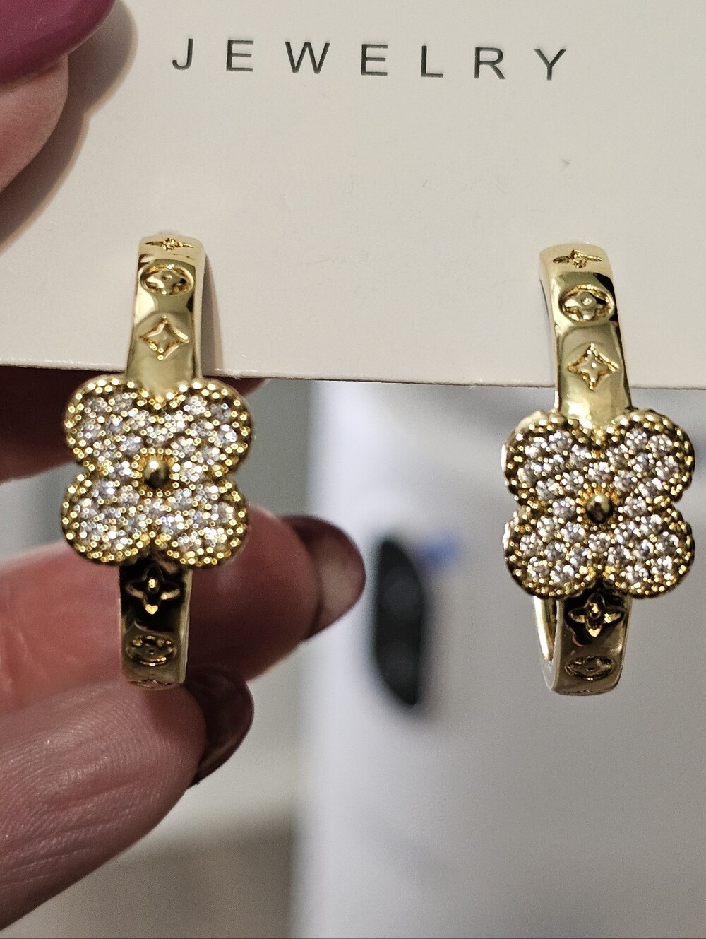 Gold Flower Pavé Hoop Earrings -LV
